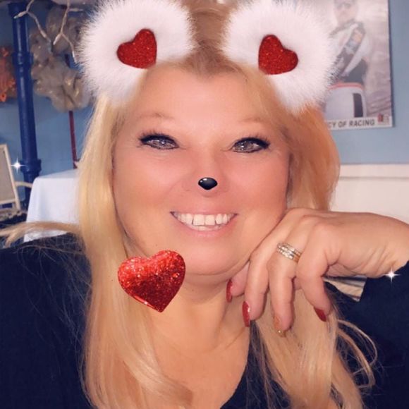 Meet your Posher, Robin - Picture 1 of 1